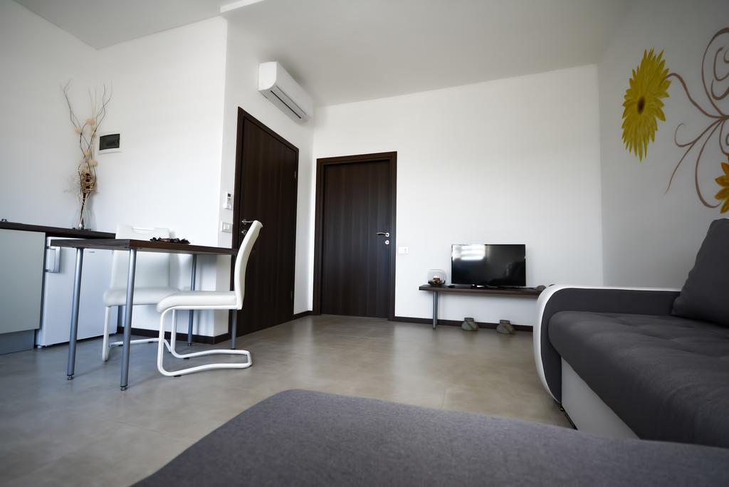 Apartments Bertetic Kanfanar Esterno foto